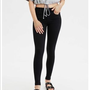 AMERICAN EAGLE BLACK JEGGING
